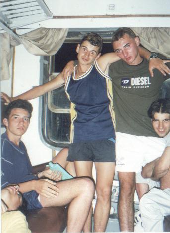 Aurolaci in tren